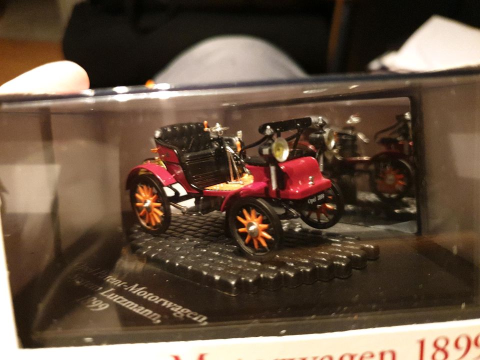 1:43 Modell des Opel patent Motorwagen 1899 in Eich