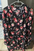 Kleid mit Blumenluster L Herzogtum Lauenburg - Mölln Vorschau