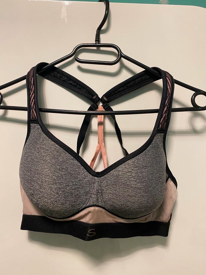 Sport BH Bauchfreies Oberteil S M Sylvie Collection Hollister in Werne