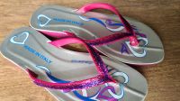 NEU Zehentrenner Sandalen Mädchen Gr. 33 pink lila glitzer Baden-Württemberg - Urbach Vorschau