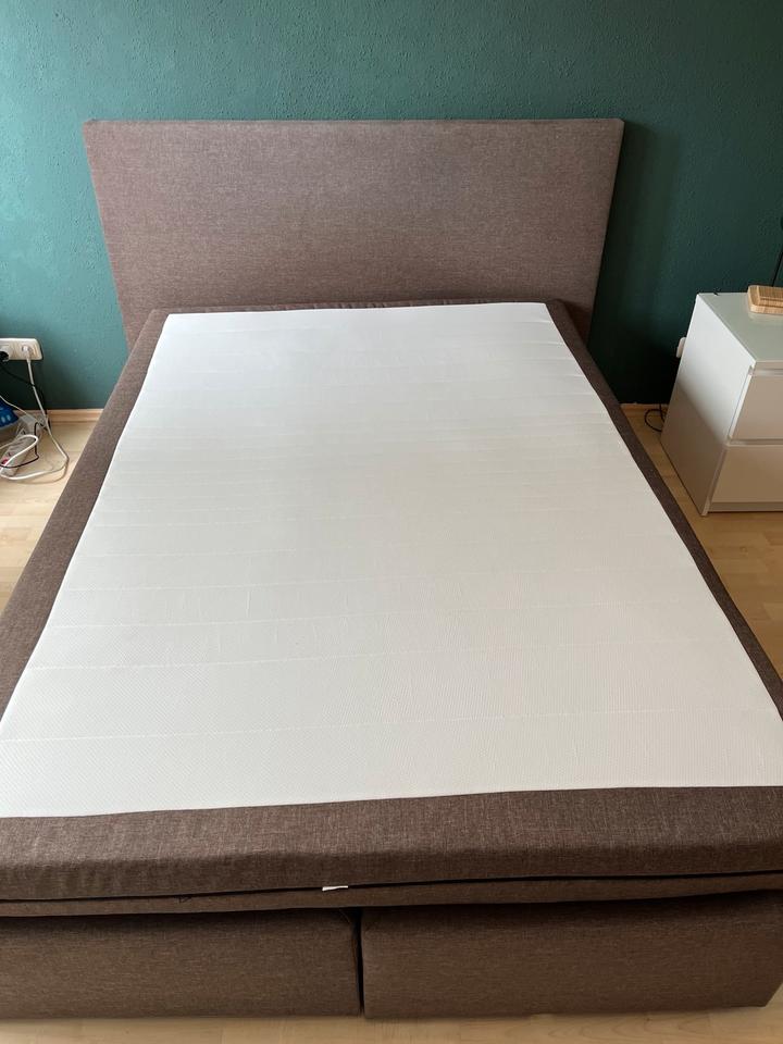 Boxspringbett 140x200 cm in Braun/Grau – sehr guter Zustand in Erlangen
