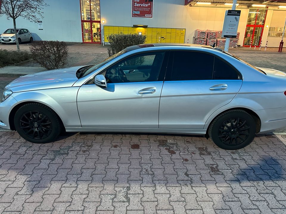 Mercedes Benz C200 W204 Facelift in Berlin