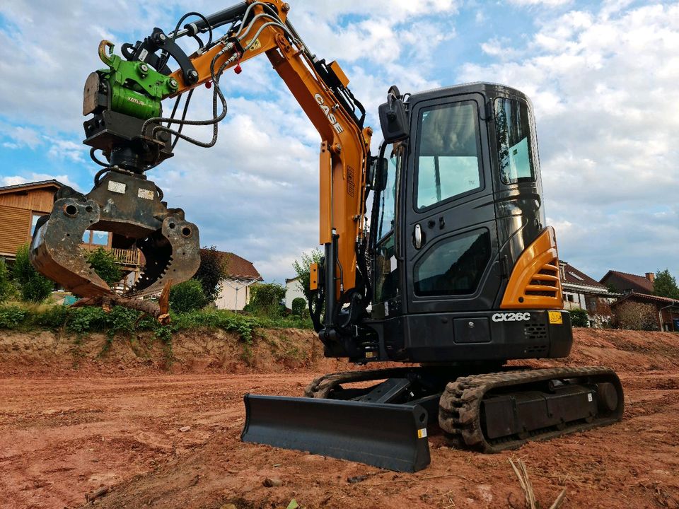 Minibagger Mieten Vermietung Case CX26C Zaunbau Erdbohrer Greifer in Tann