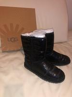 UGG Classic Short Sparkles 3161 W schwarz Gr. 37/38 Pailletten Brandenburg - Bernau Vorschau