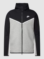 Nike Sweatjacke in Two-Tone-Machart in L Silber N.P-129,99€. Hessen - Kassel Vorschau