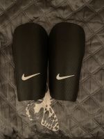 Nike Schienbeinschoner Düsseldorf - Bilk Vorschau