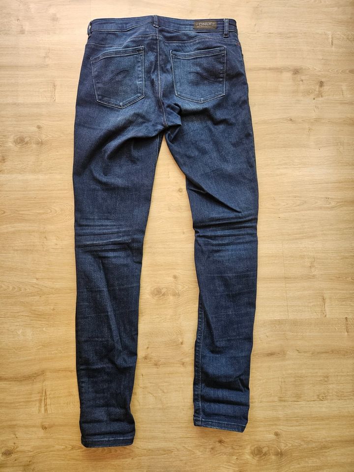 Jeans Only Skinny Größe 31/34 in Kiel