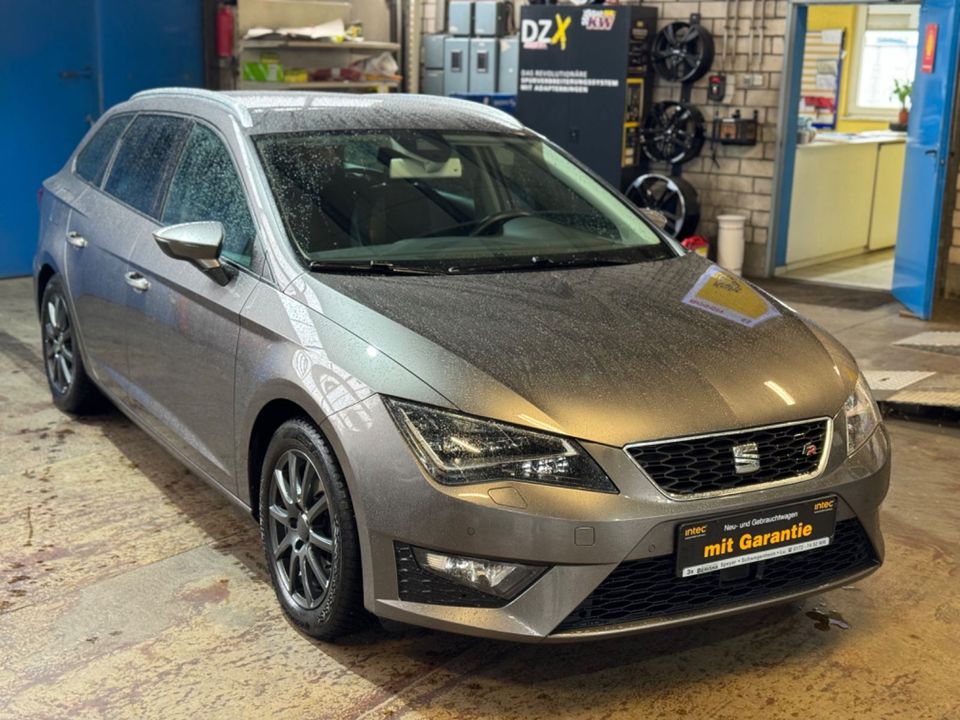 Seat Leon ST FR Automatik Aus 2 Hand Scheckheft Gepfl in Speyer