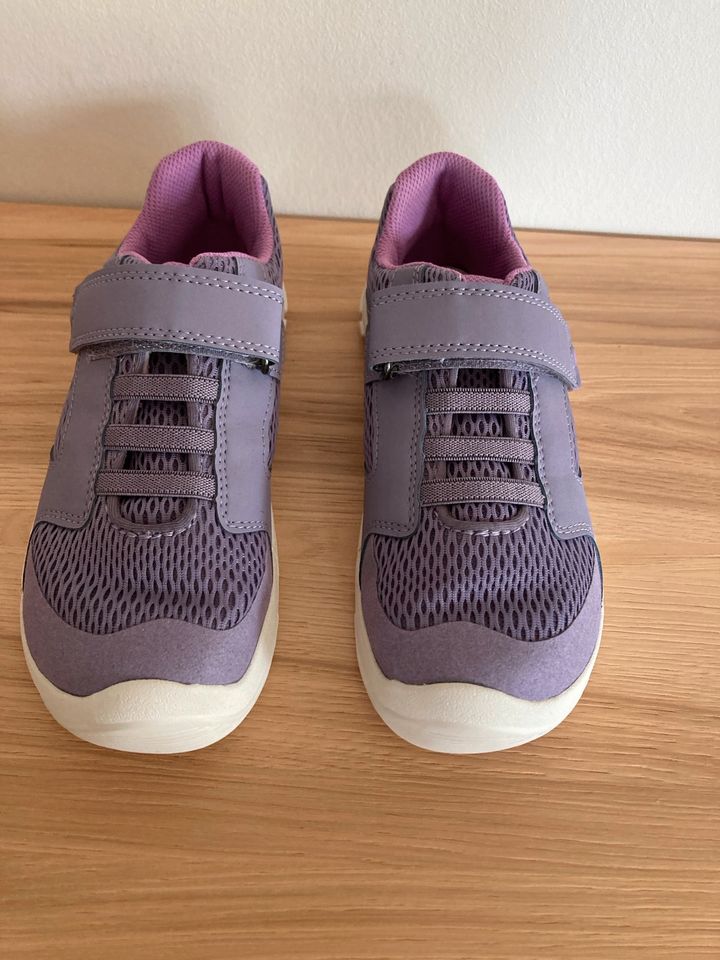 Superfit Sneaker Turnschuhe Flieder Gr. 32 NEU in Witzenhausen