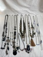 Modeschmuck Konvolut 11 Ketten Silber/Schwarz Nordrhein-Westfalen - Schlangen Vorschau