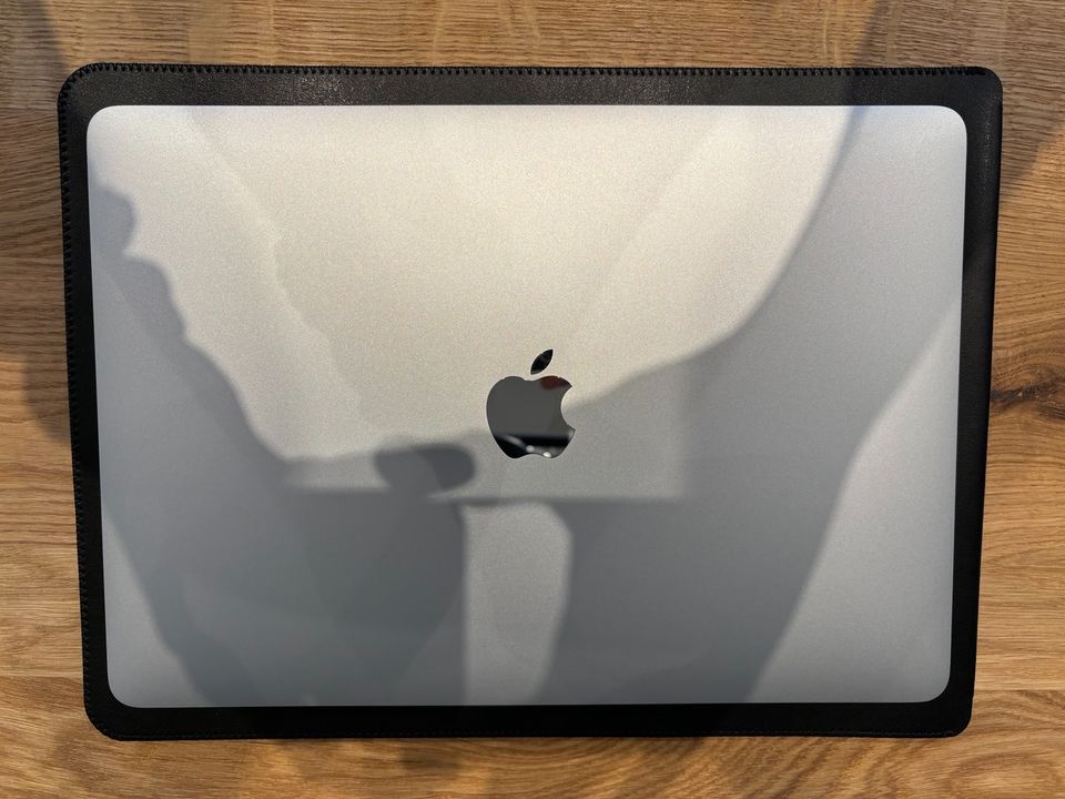 Apple MacBook Air M1, Akku: 100 in Solingen