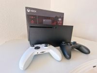 Xbox series x mit 2 Controllern *neuwertig* Hessen - Kassel Vorschau