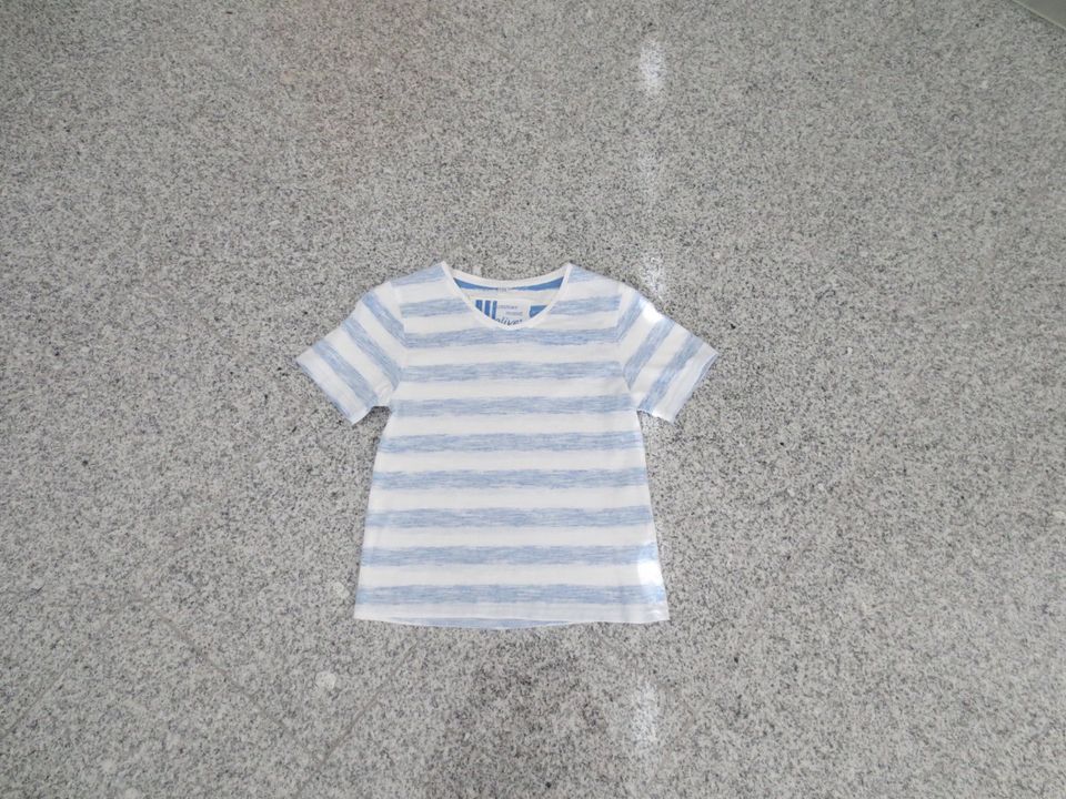 Jungen T-Shirt weiß/blau gestreift (Zwillinge/2xda)  128 wie neu in Neumarkt i.d.OPf.