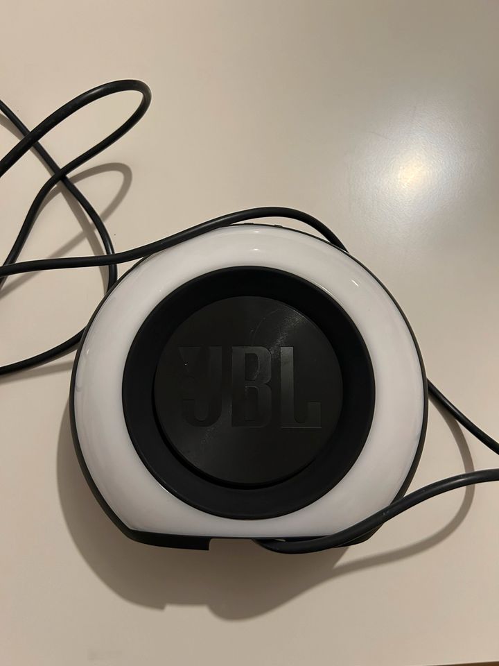 JBL Horizon Radiowecker in Heidelberg