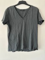 Stradivarius Damen Tshirt grau Gr.M Baden-Württemberg - Hemmingen Vorschau