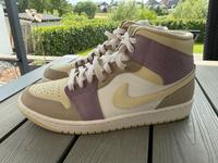 Nike Air Jordan 1 Mid Neu Gr. 44 Sneaker nagelneu Rheinland-Pfalz - Wittgert Vorschau