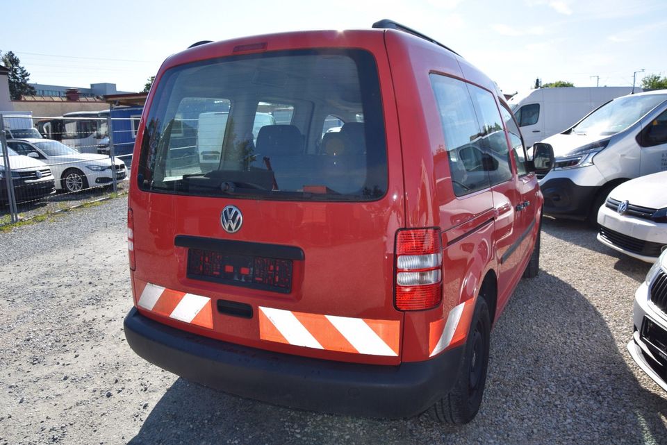 Volkswagen Caddy Kasten/Kombi Trendline BMT in Nürnberg (Mittelfr)