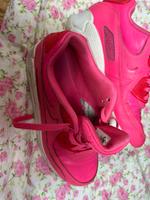 Nike Turnschuhe pink Schleswig-Holstein - Altenholz Vorschau