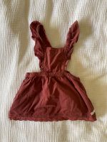 Newbie Kleid Latzkleid Feincord 1-2 Jahre Berlin - Zehlendorf Vorschau