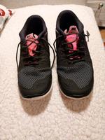 Schuhe, Turnschuhe,  Nike,  37/38 Kr. Dachau - Dachau Vorschau