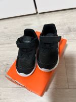 Nike Schuhe Turnschuhe 21 neu schwarz Nordrhein-Westfalen - Bottrop Vorschau