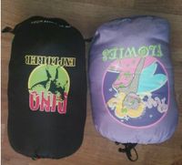 Schlafsack Top Zustand mit“ Flowies und Dino Motiv“ Wandsbek - Hamburg Volksdorf Vorschau