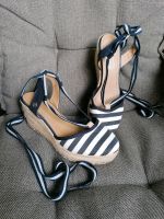 Sommer schuhe, Sandalen, Plateau, blau/weiß, 39 Nordrhein-Westfalen - Borken Vorschau