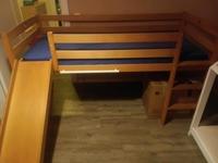 Hochbett mit rutsche 100€ inklusive Matratze 130€ Dresden - Leuben Vorschau