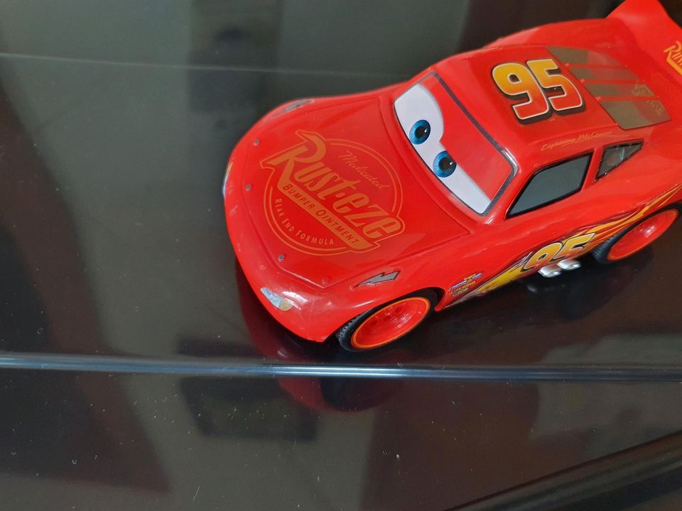 Disney Pixar Cars Lightning MC Queen mit Fernbedienung ❗️ in Pliezhausen