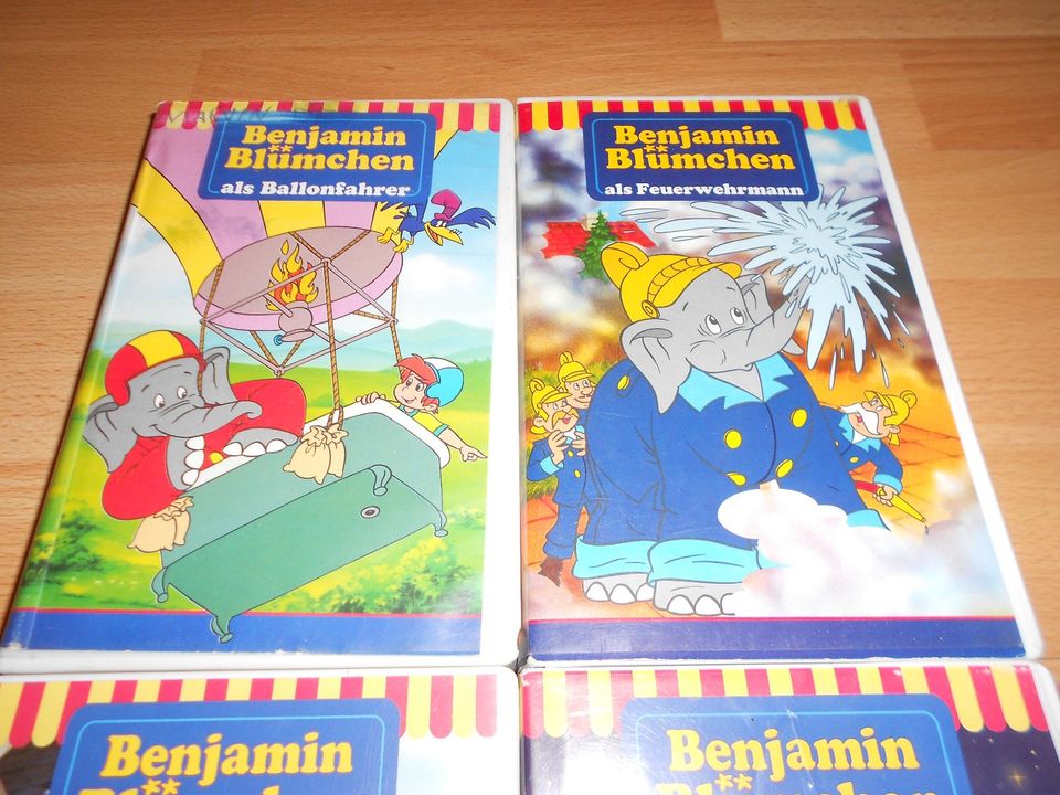 4 Benjamin Blümchen VHS Video Kassette Weihnachtsmann, Bauernhof in Hamburg