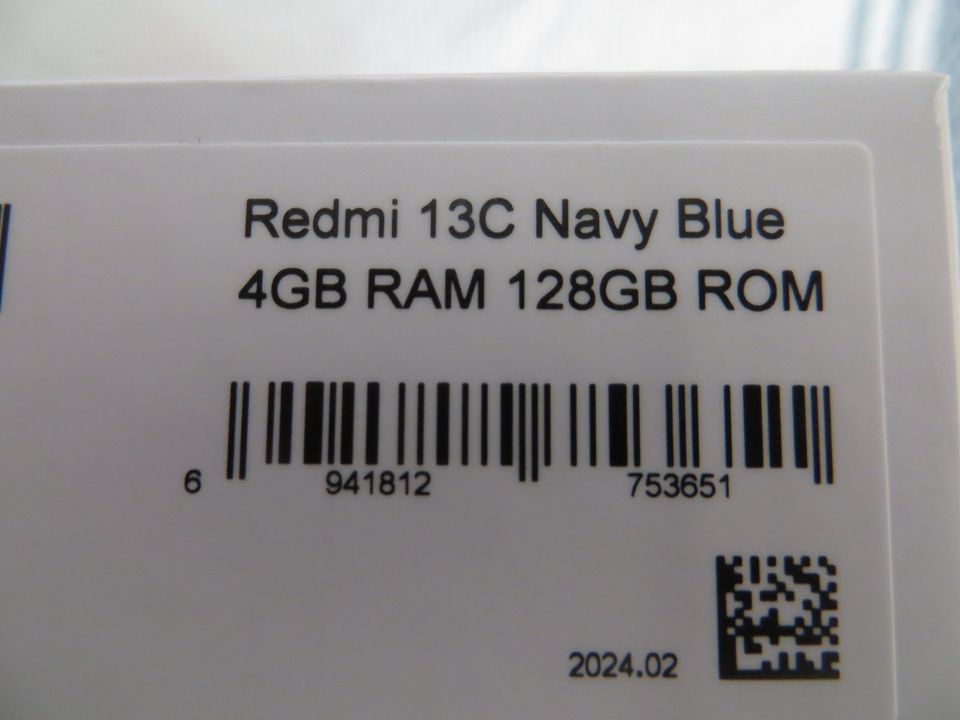 Redmi 13C Navy Blue; 4GB RAM, 128GB ROM Neu in Ellwangen (Jagst)