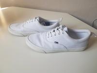 Tommy Hilfiger Sneaker/39 Sachsen-Anhalt - Hötensleben Vorschau