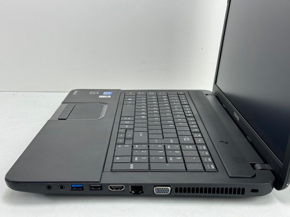 Windows 7 Gaming Toshiba Pro Notebook i3 2348M 2,30GHz 256GB SSD in Fellbach