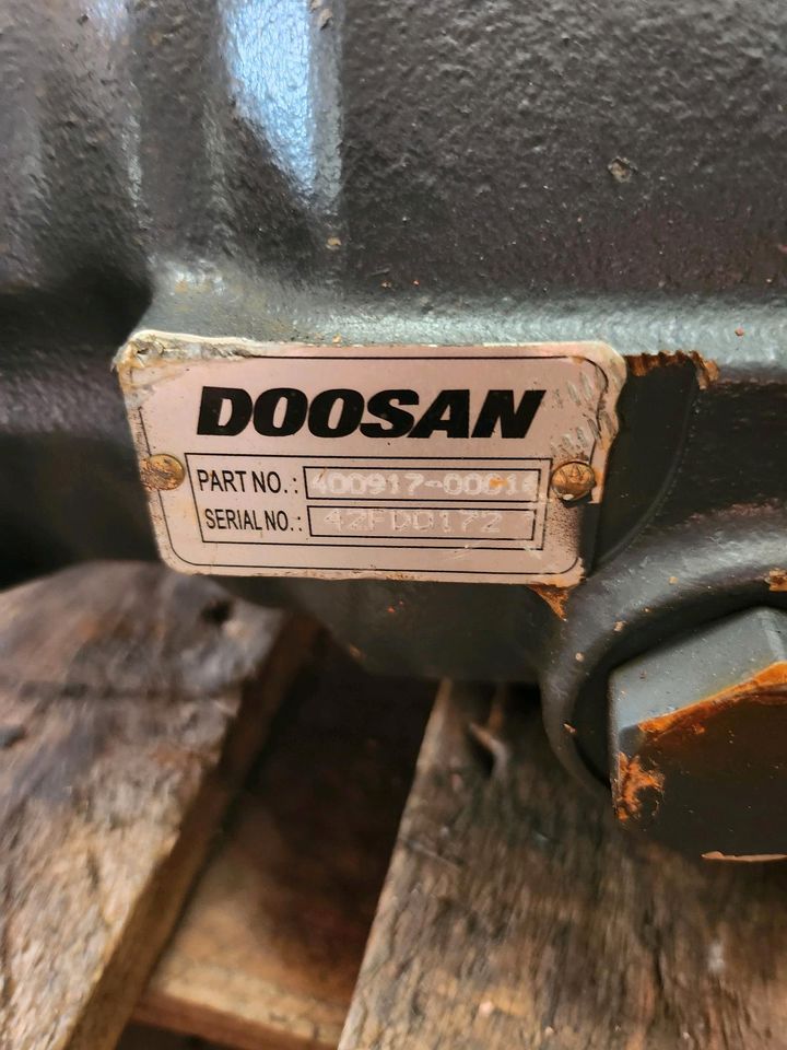 Doosan Hydraulikpumpe 400917-00016 Radlader DL420-5 DL550-5 in Leipzig