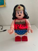 Lego Wonder Woman Wecker gebraucht Brandenburg - Mühlenbeck Vorschau