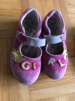 Schuhpaket Sandalen Crocs Ballerinas Hausschuhe Gr. 25 26 Nürnberg (Mittelfr) - Nordstadt Vorschau