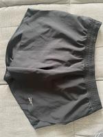 Reebok kurze Laufhose, Splitshorts Größe S Dresden - Innere Altstadt Vorschau