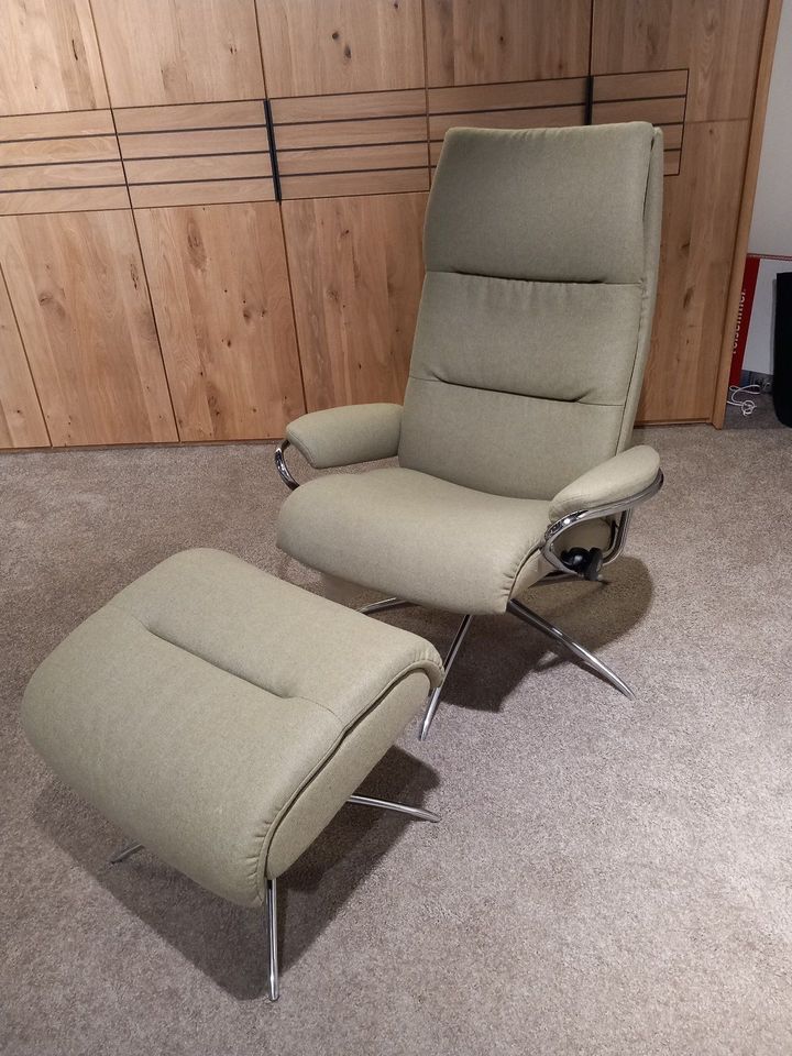 Stressless, Sessel u. Hocker,Tokyo,Ausstellungsstück,1.999,--€** in Schneverdingen