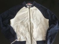 Tommy Hilfiger Jacke Gr. 128 Baden-Württemberg - Holzgerlingen Vorschau