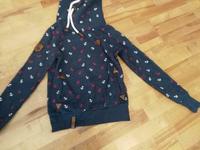 Naketano Pullover Hoodie XS blau Kapuze Anker weiss rot Top Hessen - Kassel Vorschau