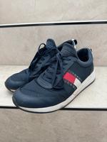 Tommy hilfiger Schuhe Gr. 43 Niedersachsen - Garrel Vorschau