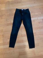 Only Blush Jeans Gr M 32 blau-schwarz Köln - Ehrenfeld Vorschau