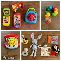 Babyspielzeug Set Handy, Spieluhr, Fisher Price, etc. Nordrhein-Westfalen - Burscheid Vorschau