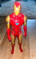 Ironman Figur Berlin - Lichtenberg Vorschau