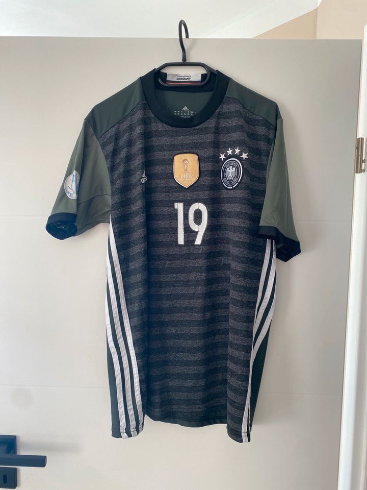 Trikot #19 Götze in Herdorf