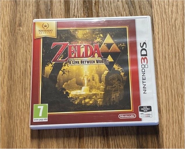 Zelda A Link Between Worlds 3DS in Mannheim