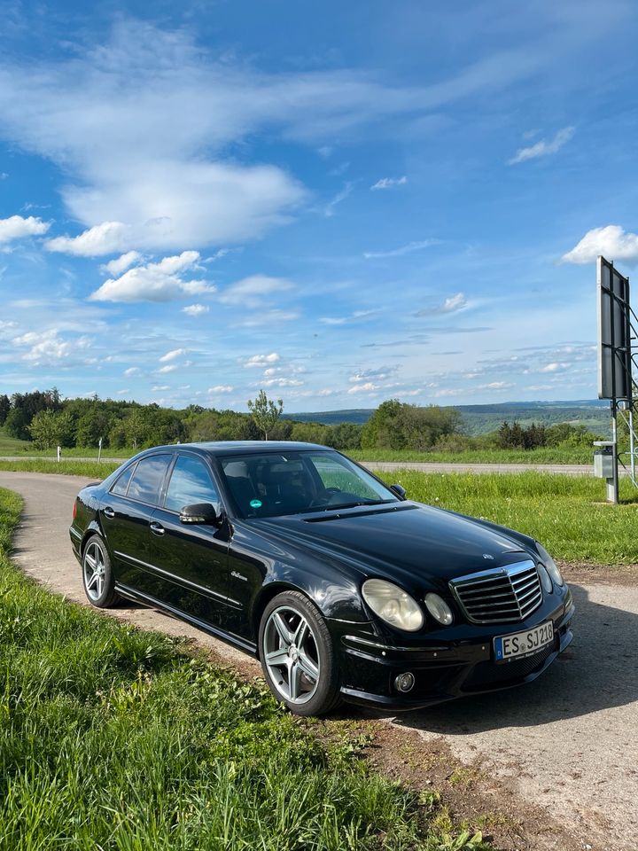 Mercedes-Benz W211 E63 AMG in Esslingen