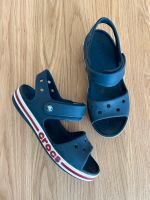 Crocs Sandalen blau - Größe J3  - 34/35 Altona - Hamburg Altona-Altstadt Vorschau