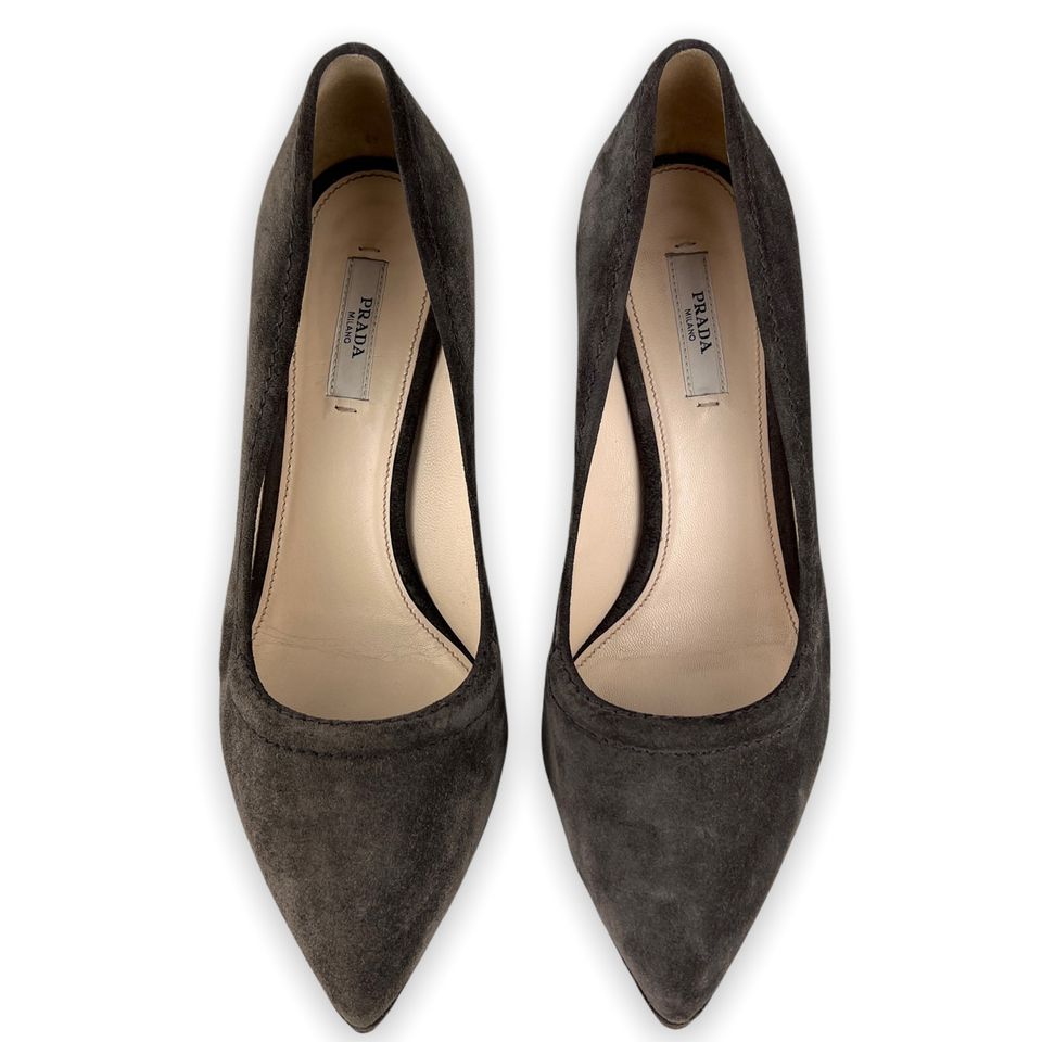 nieKeshop Prada Pumps 38 Velours Leder Plateau Suede Wildleder in Olpe