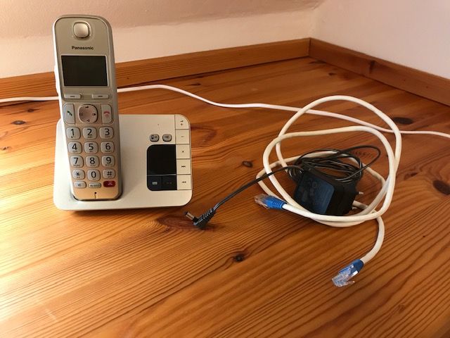 Panasonic Telefon KX-TGE260G in Breitscheidt